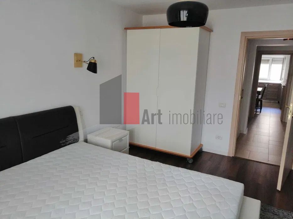 3 Camere Decebal - Poză 5