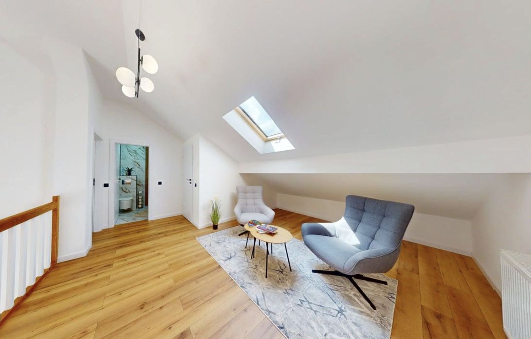 Penthouse de vanzare in Sibiu, pe 2 niveluri, mobilat si utilat modern - Poză 5