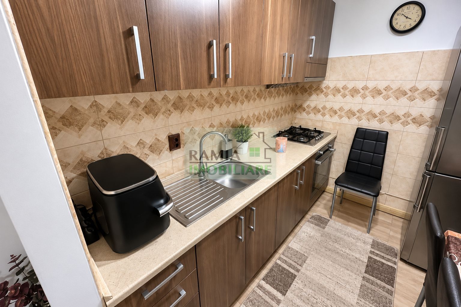 Apartament 2 camere decomandat, renovat complet – Bisericii Române - Poză 4