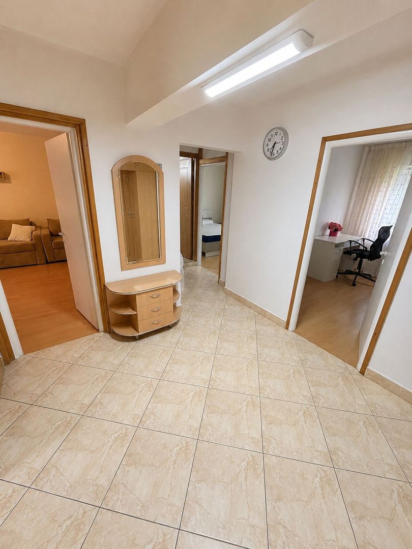 Apartament 3 Camere -Zona Nufărul - Poză 2
