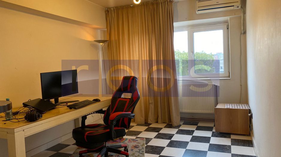 APARTEMENT 3 CAMERE ZONA EMINESCU - Poză 3