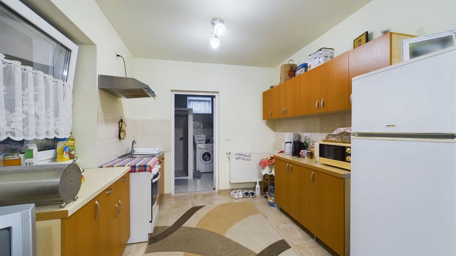 Casă pe un nivel in Pișchia - Poză 5