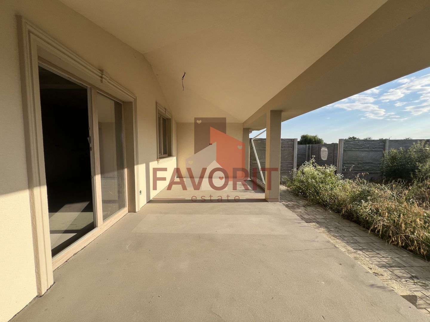 Duplex 5 camere despartit prin garaj | Giroc - Poză 16
