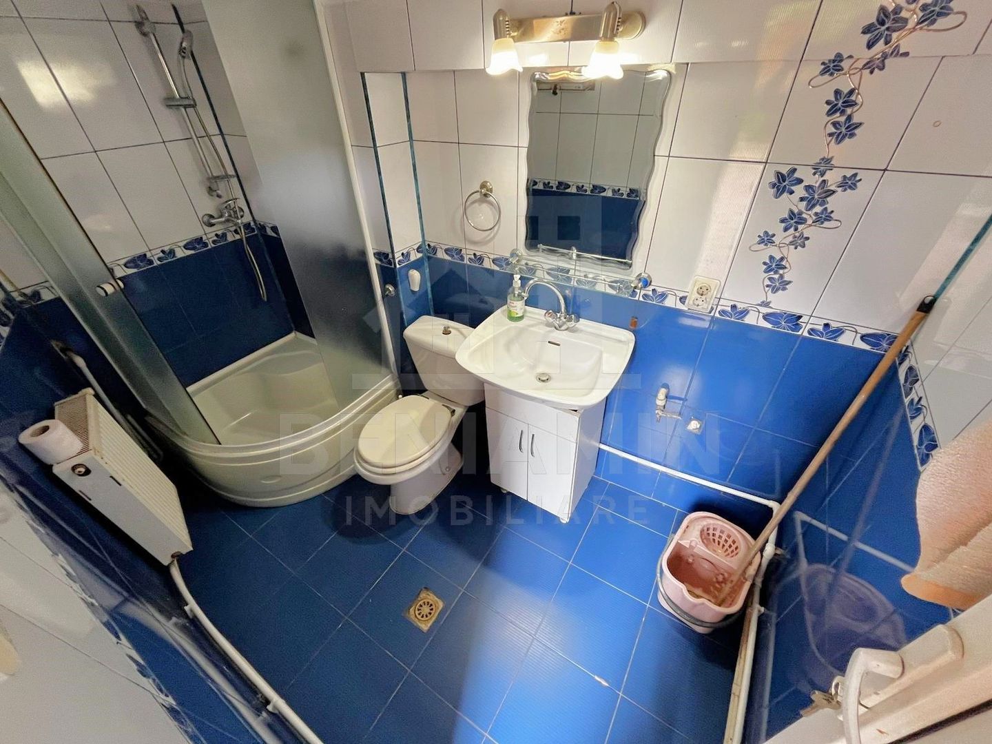 Casa 63mp- 2 Camere-Curte 65mp- Centrala Termica-AC-Zona Autogara - Poză 7