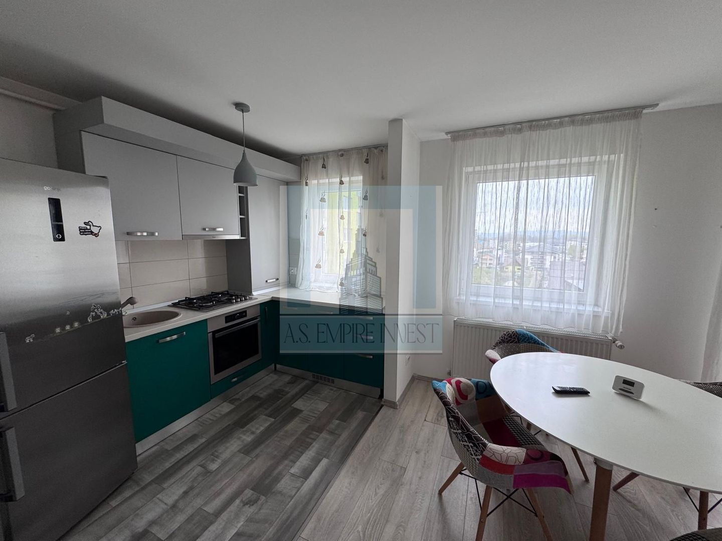 Garsonieră de vânzare – Top City | Coresi .Mobilată și utilată - Poză 3