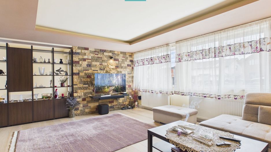 Vilă elegantă cu etaj în Zădăreni - Poză 7