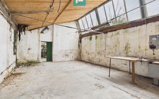 Spațiu de investiții 500 mp în Periam - Poză 7