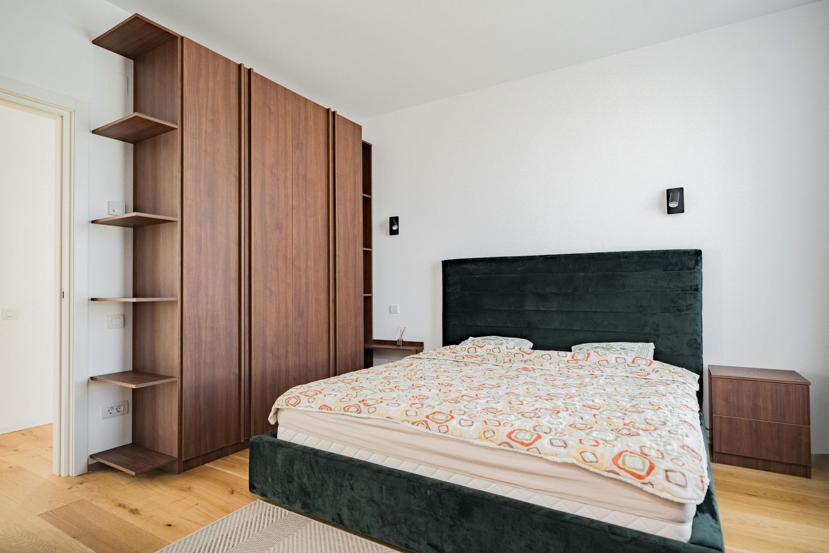 Vila cu 4 camere mobilata complet in Amber Forest - Poză 7