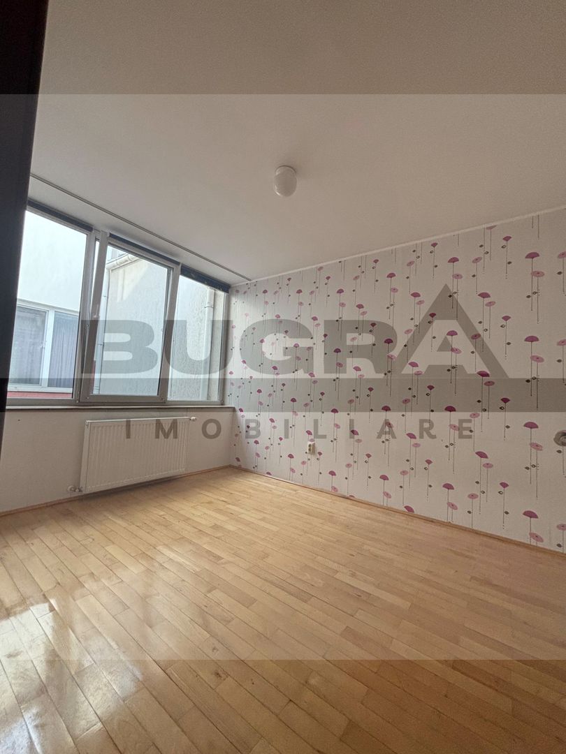 Casă cu 6 camere, 320 mp utili, gradina, garaj, zona Home Garden - Poză 15