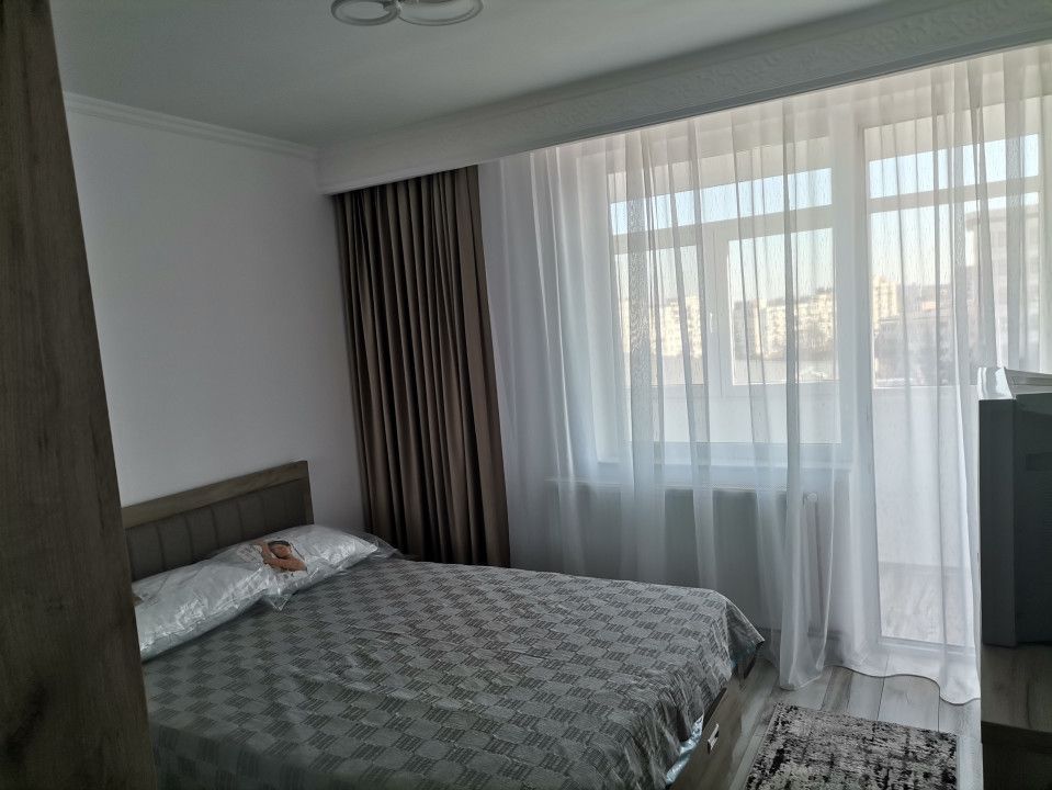 Vanzare apartament 3 camere, Ultracentral, Strada Mare - Poză 4