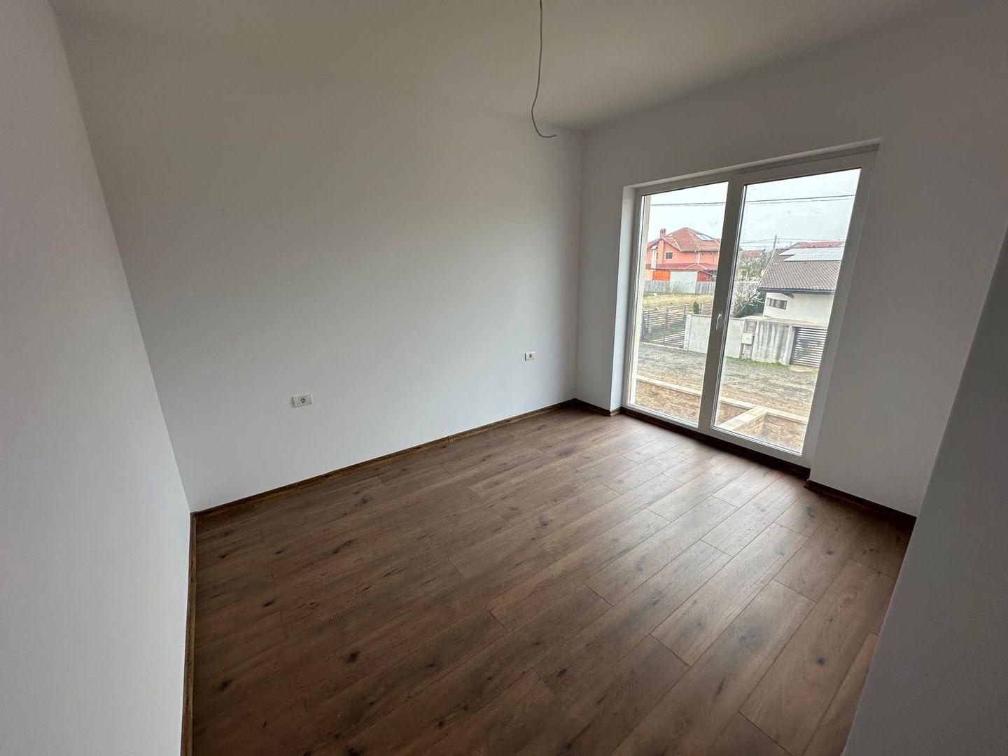 DUPLEX SPATIOS - Poză 10