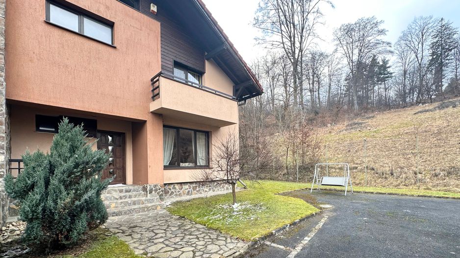 Închiriere casa duplex primitor creat pentru confort liniște și momente frumoase - Poză 4