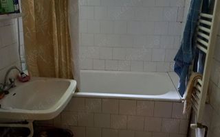 Apartament 2 camere Lipovei parter cu centrala - Poză 2