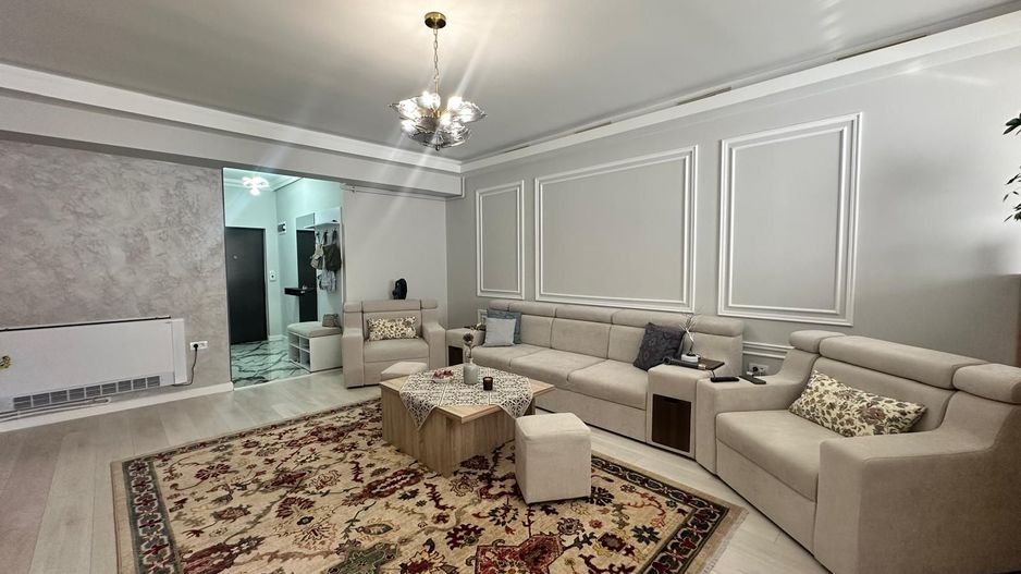 Apartament 3 camere de vanzare Zona Compozitorilor - Poză 3