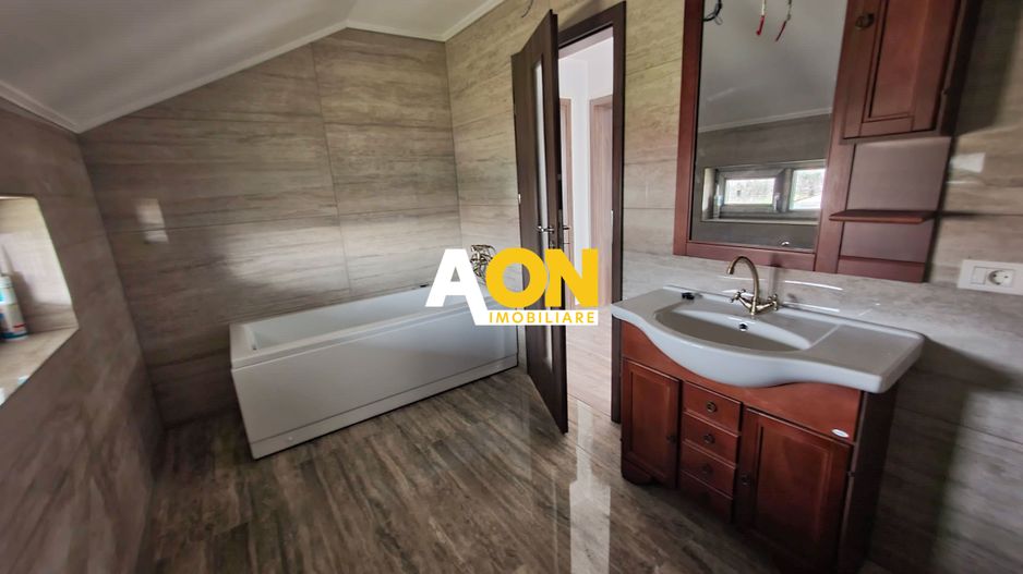 Casă nouă P+M, 5 camere, încălzire pardoseală, Alba-Micești, stânga - Poză 14