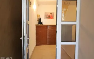 Mamaia Nord - Langa Mare, pensiune la cheie, 11 camere, 9 bai! - Poză 45