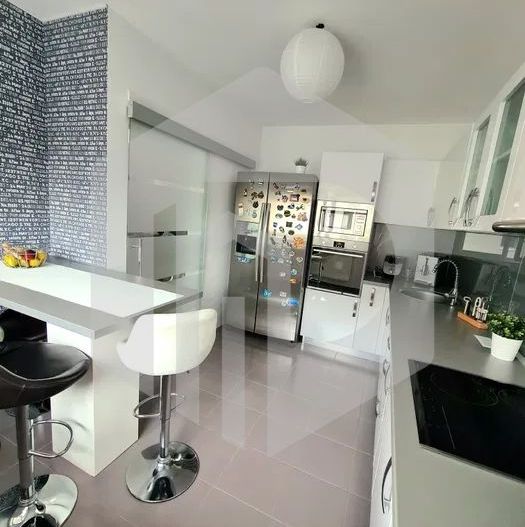 5 Camere | Apartament la vila | 108 mpu | 2 terase 17mp - Poză 1