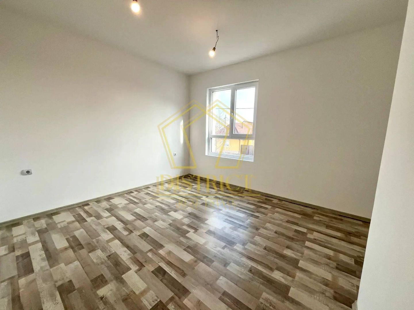 Duplex deosebit cu 4 camere | Freidorf - Poză 4