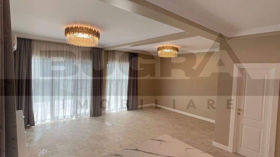 Duplex modern, 4 camere, parcari, terasa, zona Voronet - Poză 2