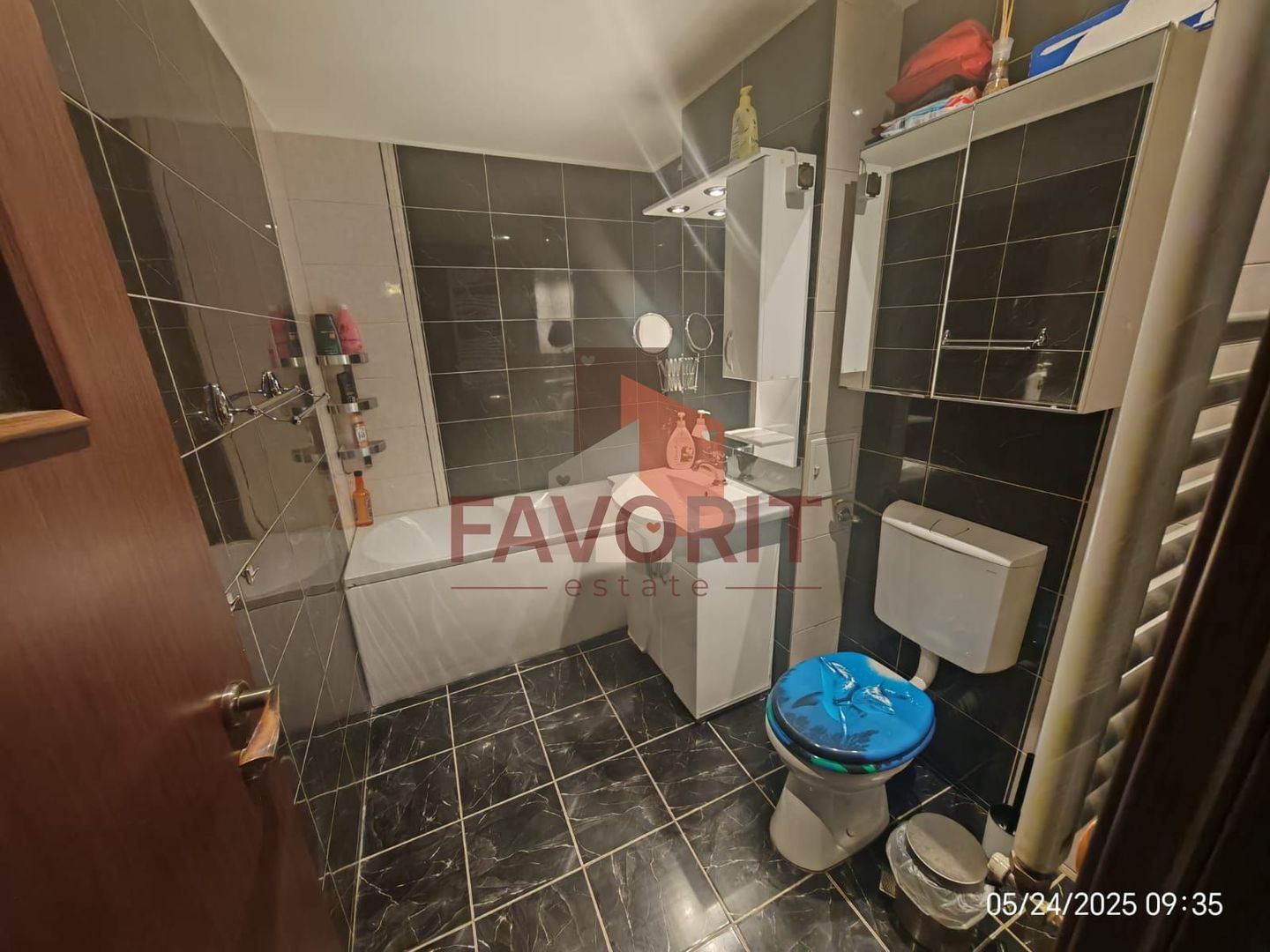 4 camere | centrala proprie | etaj intermediar | zona excelenta | renovat | - Poză 12