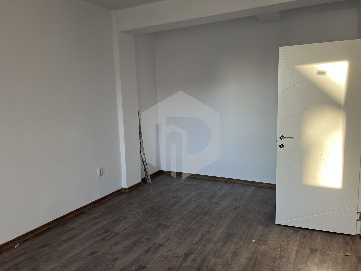 Apartament 3 camere la CHEIE/ Turnisor/ INTABULAT/ Etaj 1/ 2 balcoane - Poză 6