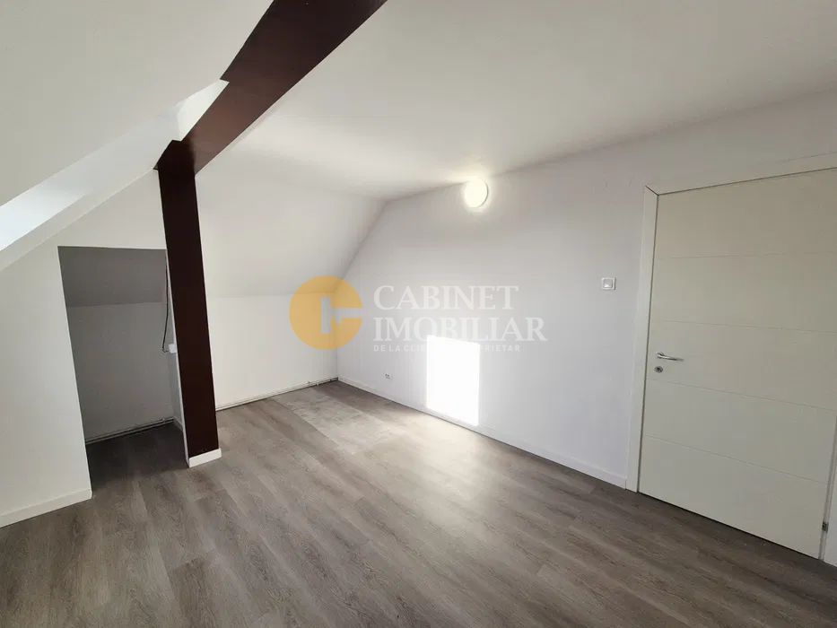 Apartament 3 camere decomandat, 81 mp, Copou –  fără risc seismic - Poză 4