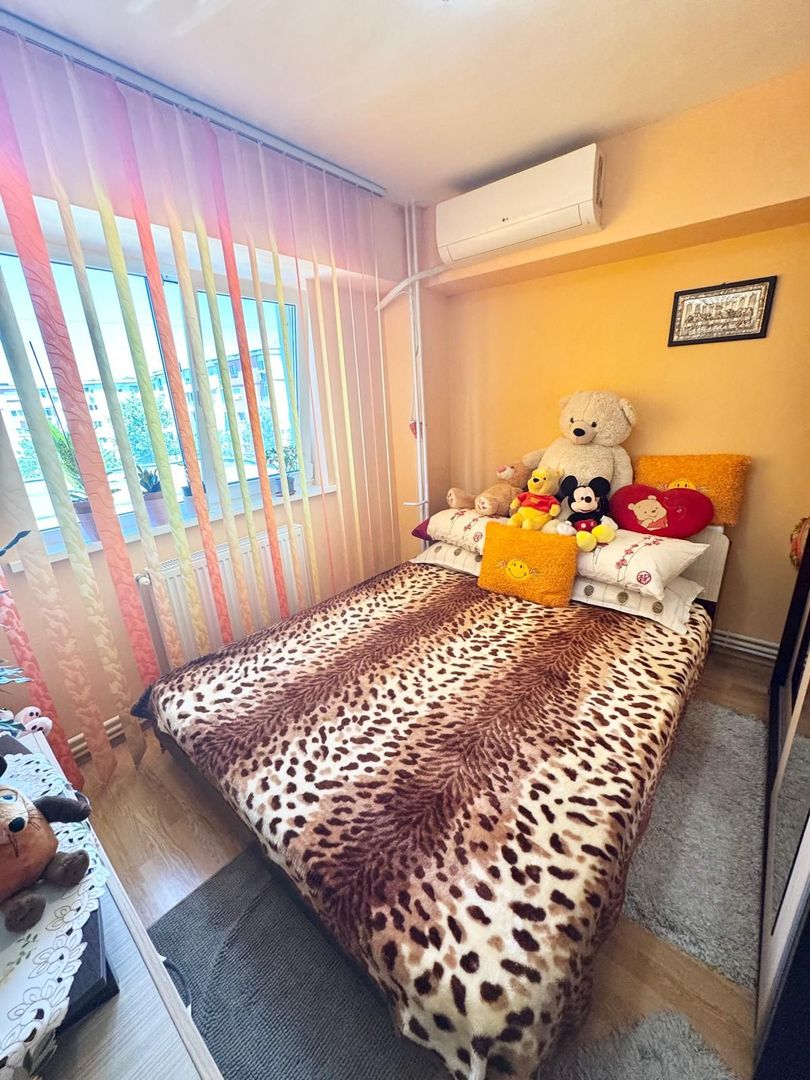 Apartament spațios, 3 camere – Bulevardul CFR, Giurgiu - Poză 15