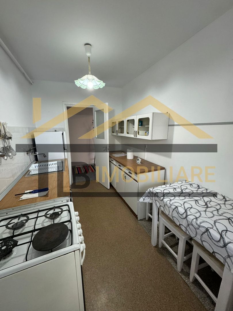 Apartament de 3 camere, 68mp, decomandat, Zona UMFST - Poză 8