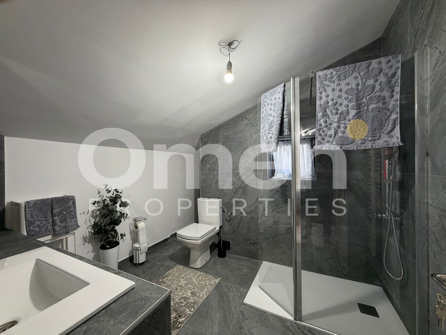 Casa moderna de vanzare cu 8.5 ari de teren zona Luncii, baraj Firiza - Poză 6