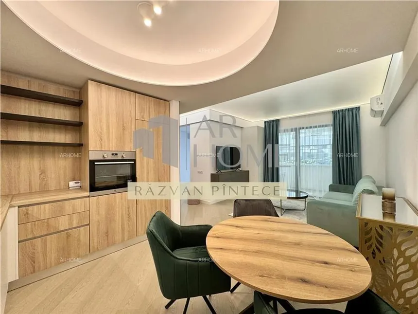 Apartament cu 3 camere decomandat - Cortina North — fotografia 1