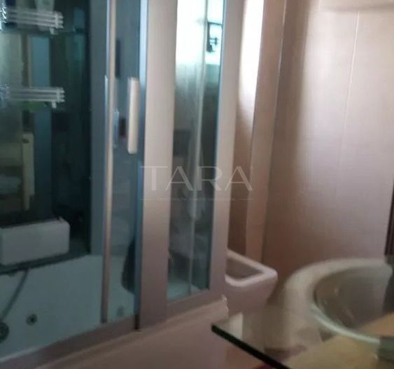 Apartament Spațios de 4 Camere în Andrei Mureșanu - Poză 9