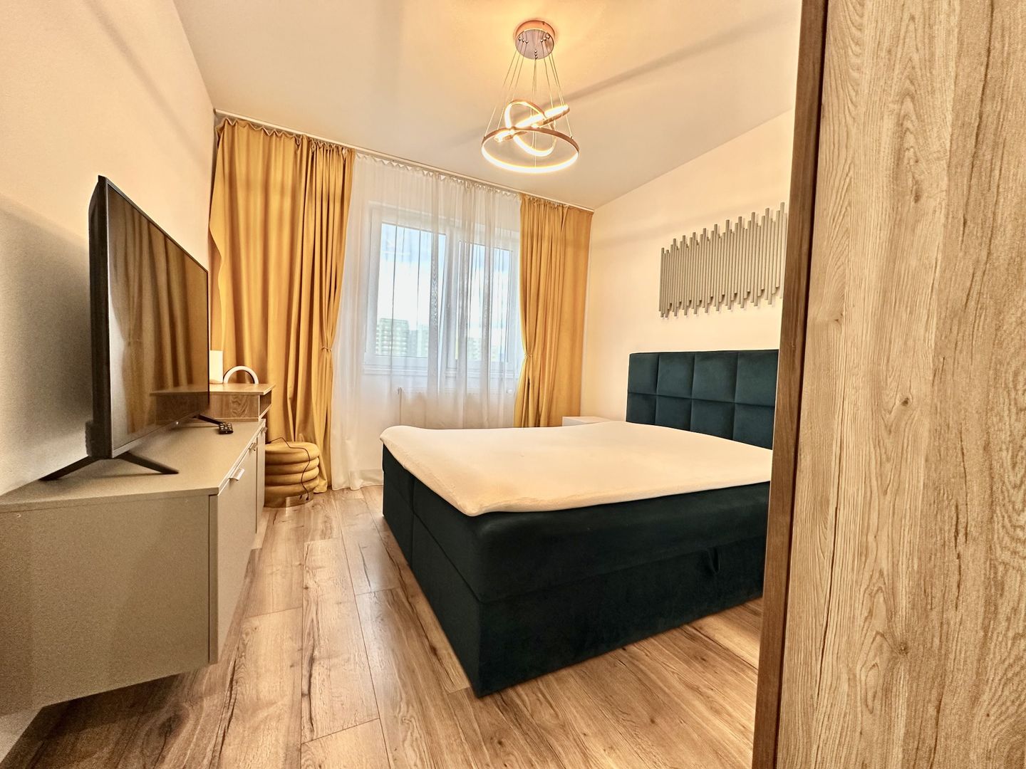Apartament 2 camere decomandat de închiriat in  zona Coresi, Brașov - Poză 5