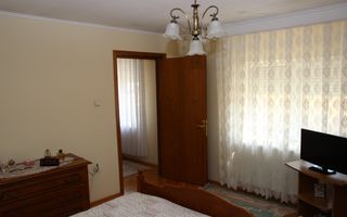 Casă / Vilă cu 3 camere de vânzare în zona Bartolomeu - Poză 60