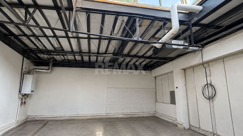 Spațiu comercial cu business activ în Orhei, ideal pentru investiție. - Poză 19