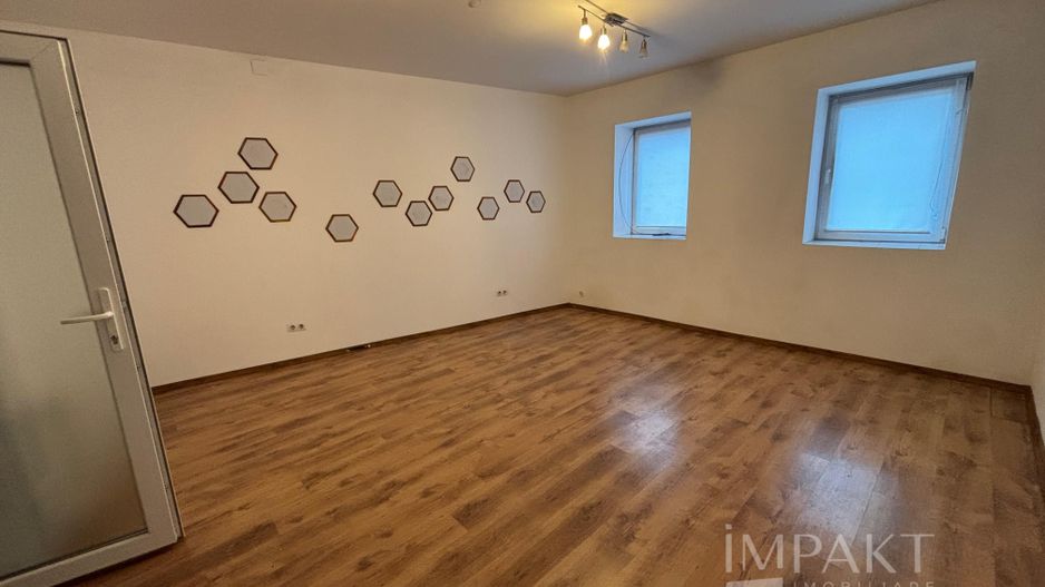 De inchiriat, birou, Piata Cipariu - Poză 5