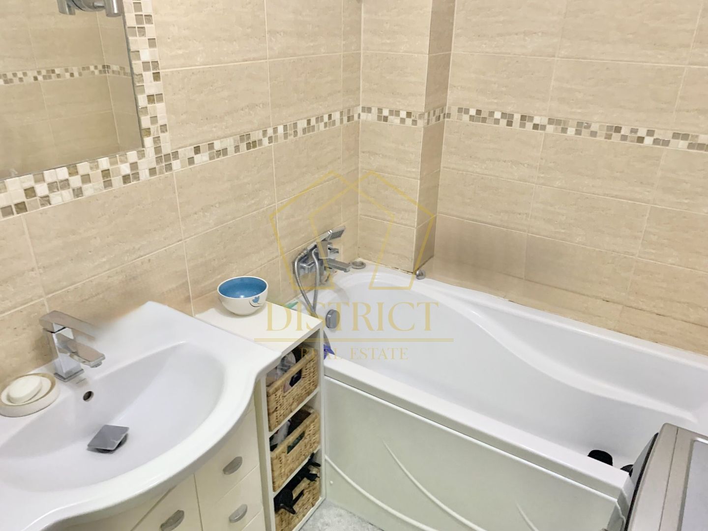 Apartament cu 2 camere mobilat la etajul 1 in Giroc langa ESO. - Poză 7