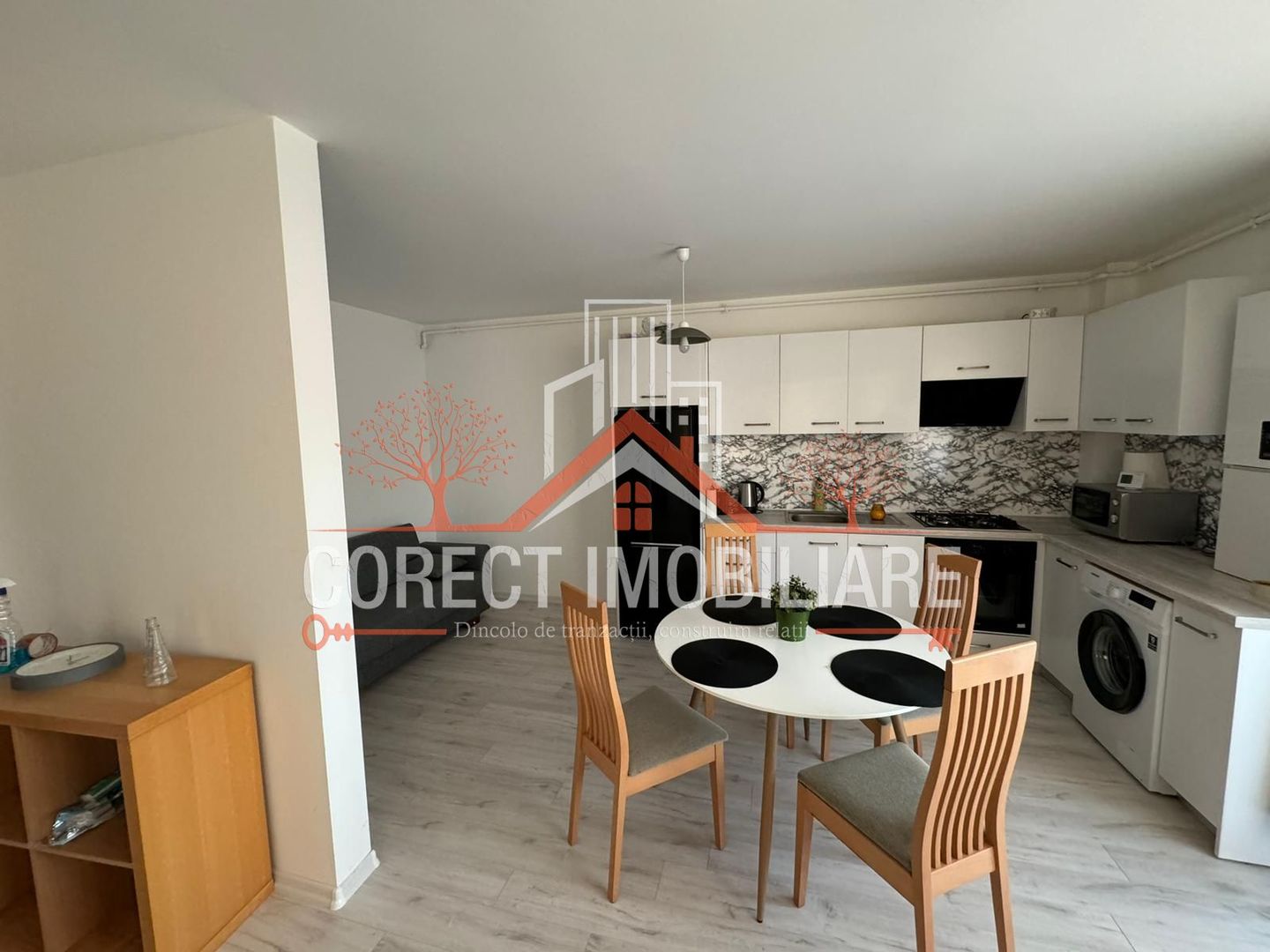 Apartament de vanzare in bloc nou - curte privata si panorama verde - Poză 1