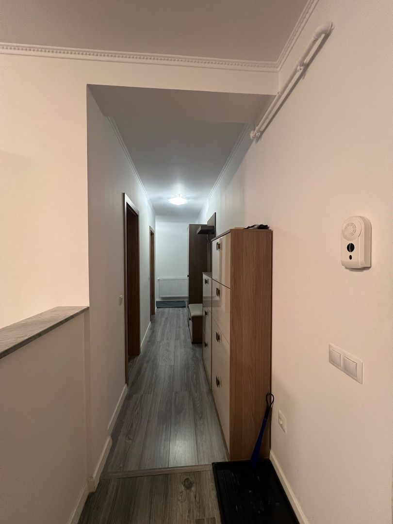Apartament 3 camere,  decomandat - Poză 16