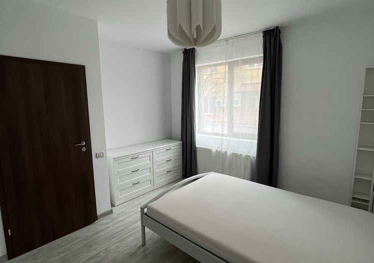 Particular - 2 Camere  |  Gradina Privata 40mp  |  Parcare - Poză 3