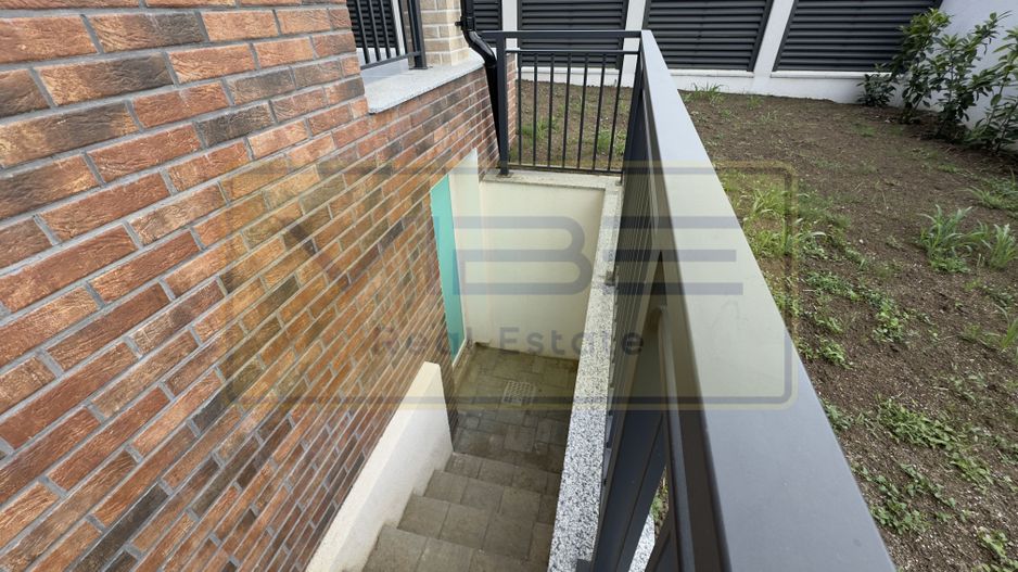 Casa individuala PREMIUM D+P+E 419mp teren, Miroslava - Poză 6