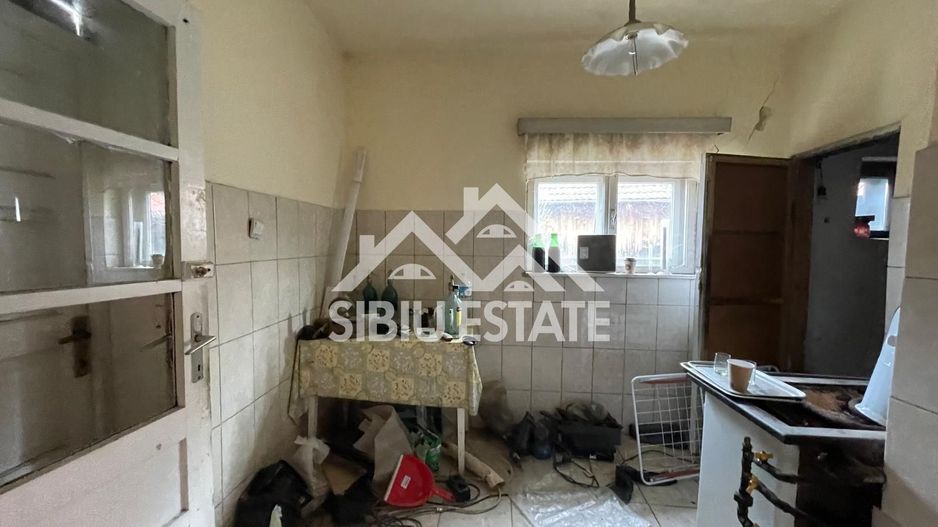 Oportunitate de investiție – Casă cu potențial, în zona Trei Stejari - Poză 4