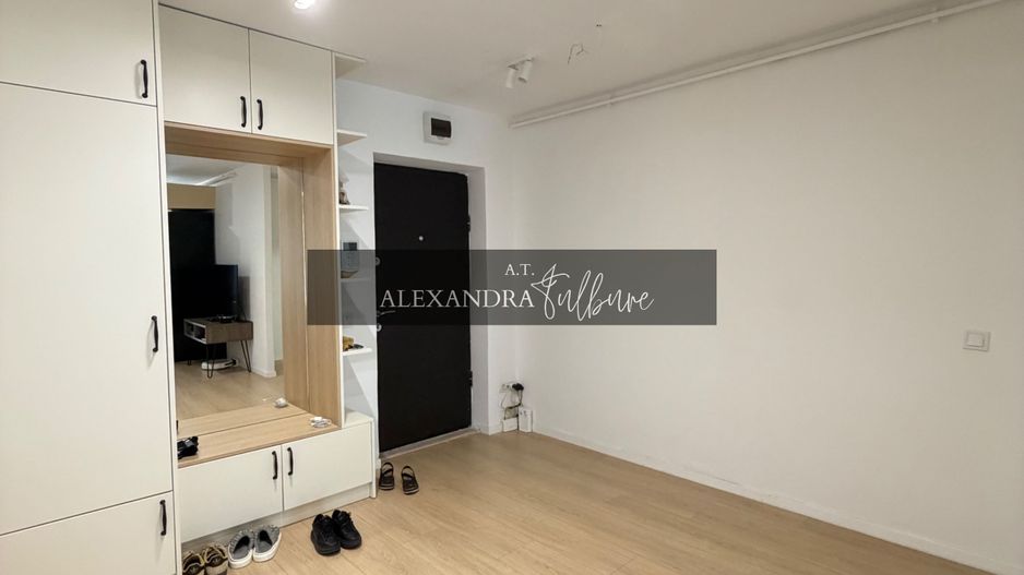 Apartament 2 camere, terasa, etaj intermediar, boxa, parcare - Poză 7