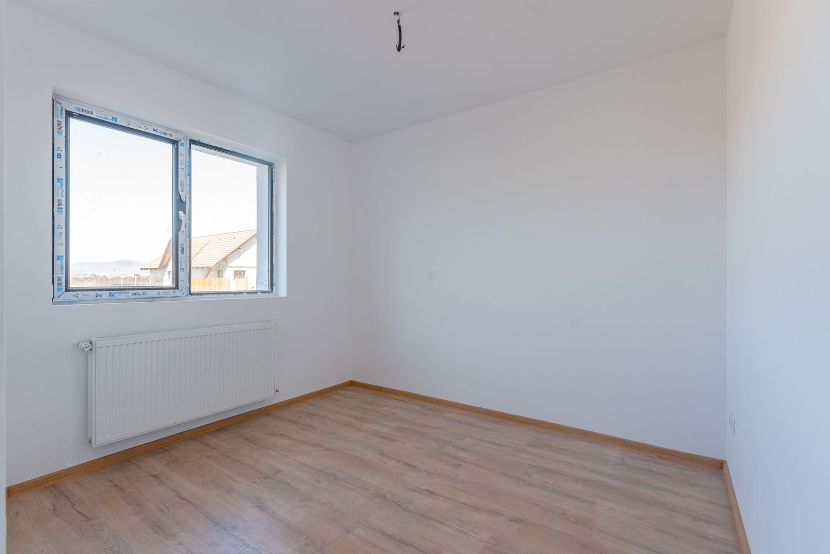 Casa individuala in Cristian compusa din 5 camere - Poză 8