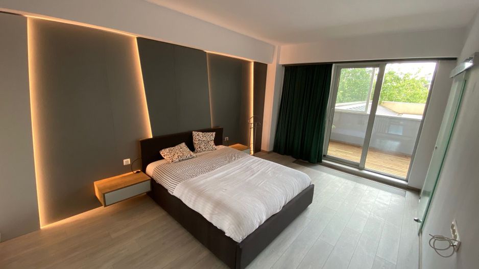 Apartament cu parcare subterana in imobil cu piscina si SPA - Poză 14