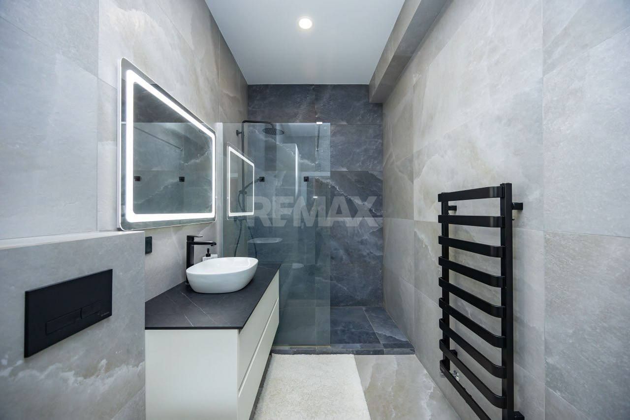 Penthouse de Lux cu Terasă și Priveliște Panoramică - Poză 8