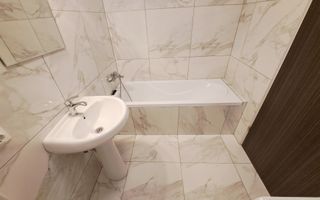 Apartament 3 camere, 2 bai, parcare, zona Metro! - Poză 10