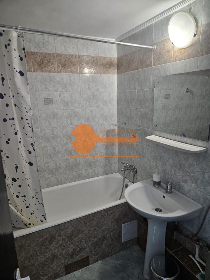 Apartament cu 2 camere in zona Crangasi - Poză 3