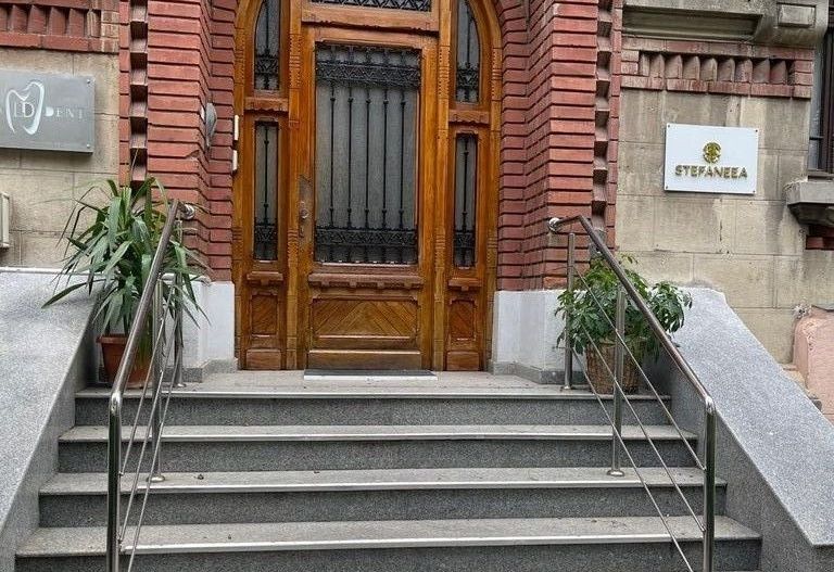 APARTAMENT COCHET  ZONA DOROBANTI CAPITALE - Poză 1