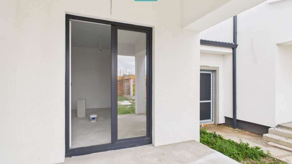 Duplex elegant  cu 5 camere în Dumbrăvița - Poză 5