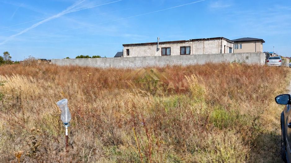 Teren intravilan 469 mp | Curent la lot | Deschidere 15 m | Str. Lebed - Poză 1